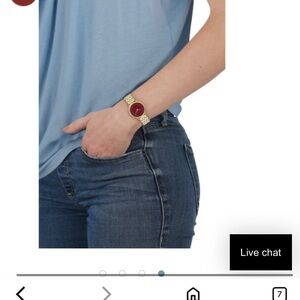 Versace V-Dollar Red Dial Gold Stainless Steel Bracelet Watch | 37mm l
VEQX00822